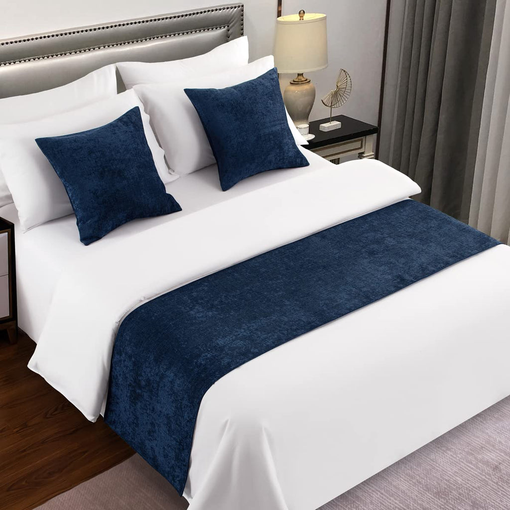 AMBERIS Bed Runner Grey, Chenille Soft No Fading Modern Bed Scarf (Pillowcases Sold Separately)