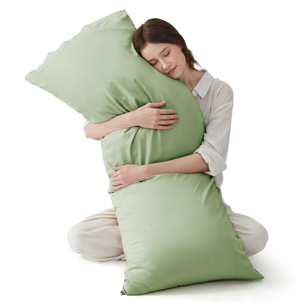 Bedsure Pillow Cases Queen, Cooling Pillow Cases, Rayon Derived from Bamboo Dark Grey Pillowcases Queen Size Set of 2, PureWoven & Soft Bedding Pillow Cover with Envelope Closure,Gifts, 20x30 Inches