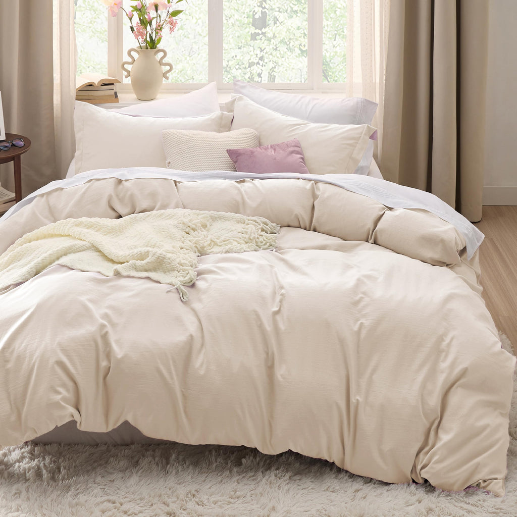 Bedsure White Duvet Cover Queen Size - 3 Pieces Prewashed Cotton-Like Polyester Extra Soft Bedding Set, Includes 1 Duvet Cover 90x90 Inches with Zipper Closure & 2 Pillow Shams, Comforter Not Included