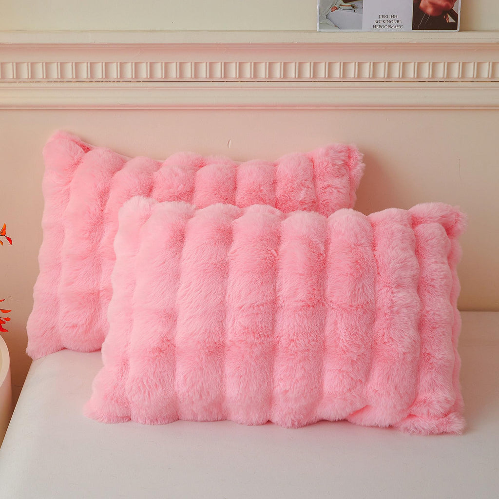 LIFEREVO 2 Pack Fluffy Faux Rabbit Fur Pillow Cases, Luxury Soft Plush Shaggy Bubble Pillowcases Standard Size with Zipper Closure, Furry Fuzzy Ivory Long Pillow Shams Bedroom Living Room 20x26, Beige