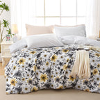 MUXHOMO Duvet Cover Queen Size, Reversible Floral Green Duvet Cover Set with Zipper Closure, 3 Pieces Botanical Patterns Soft Microfiber Bedding Set with 4 Ties (90"x90", 2 Pillow Cases)