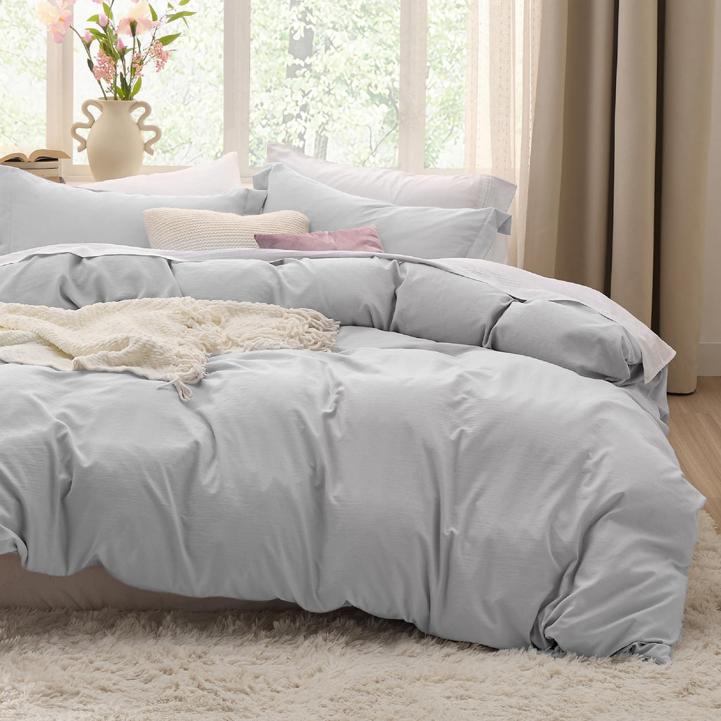 Bedsure White Duvet Cover King Size - 3 Pieces Prewashed Cotton-Like Polyester Extra Soft Bedding Set, Includes 1 Duvet Cover 104x90 Inches with Zipper Closure & 2 Pillow Shams, Comforter Not Included