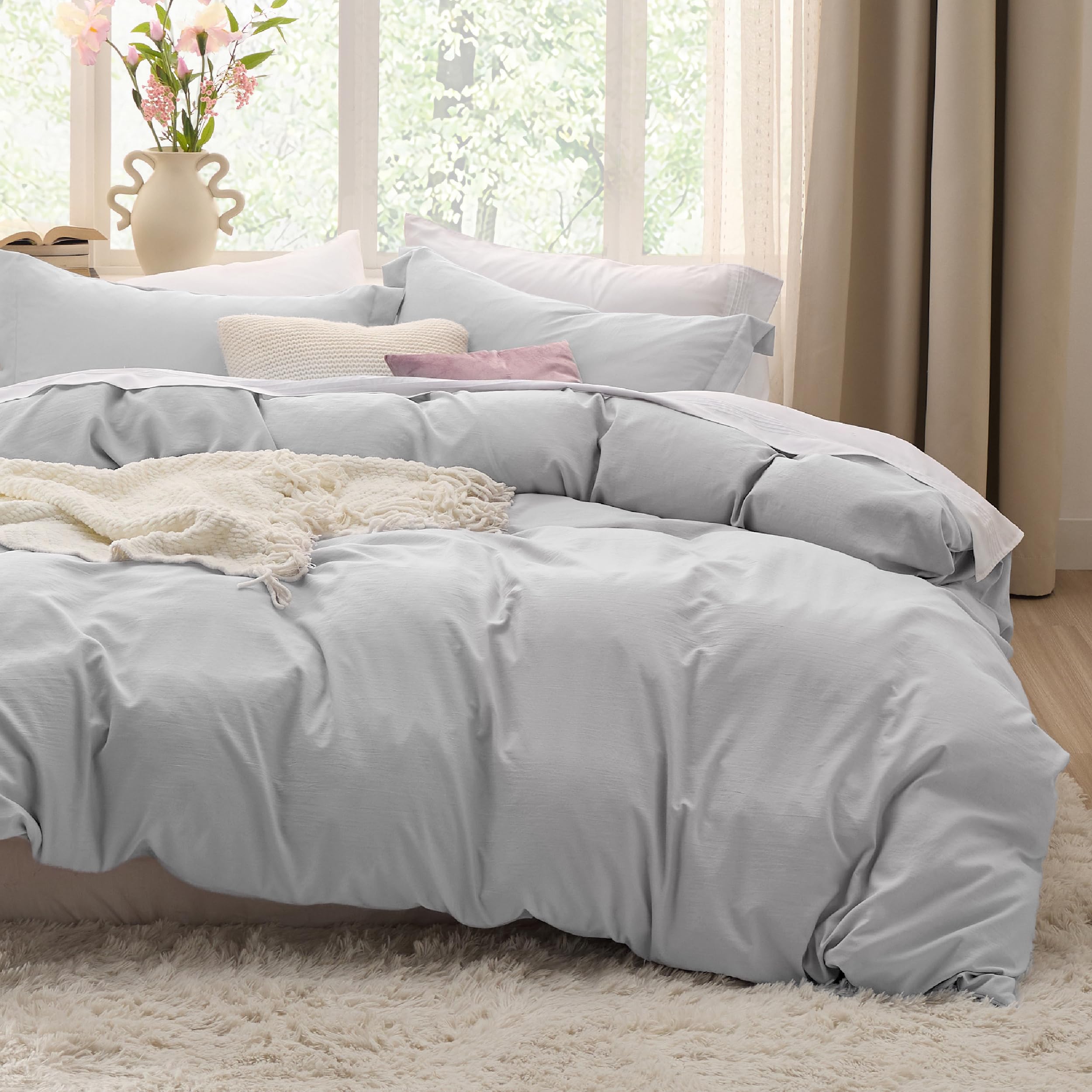 Bedsure White Duvet Cover King Size - 3 Pieces Prewashed Cotton-Like Polyester Extra Soft Bedding Set, Includes 1 Duvet Cover 104x90 Inches with Zipper Closure & 2 Pillow Shams, Comforter Not Included