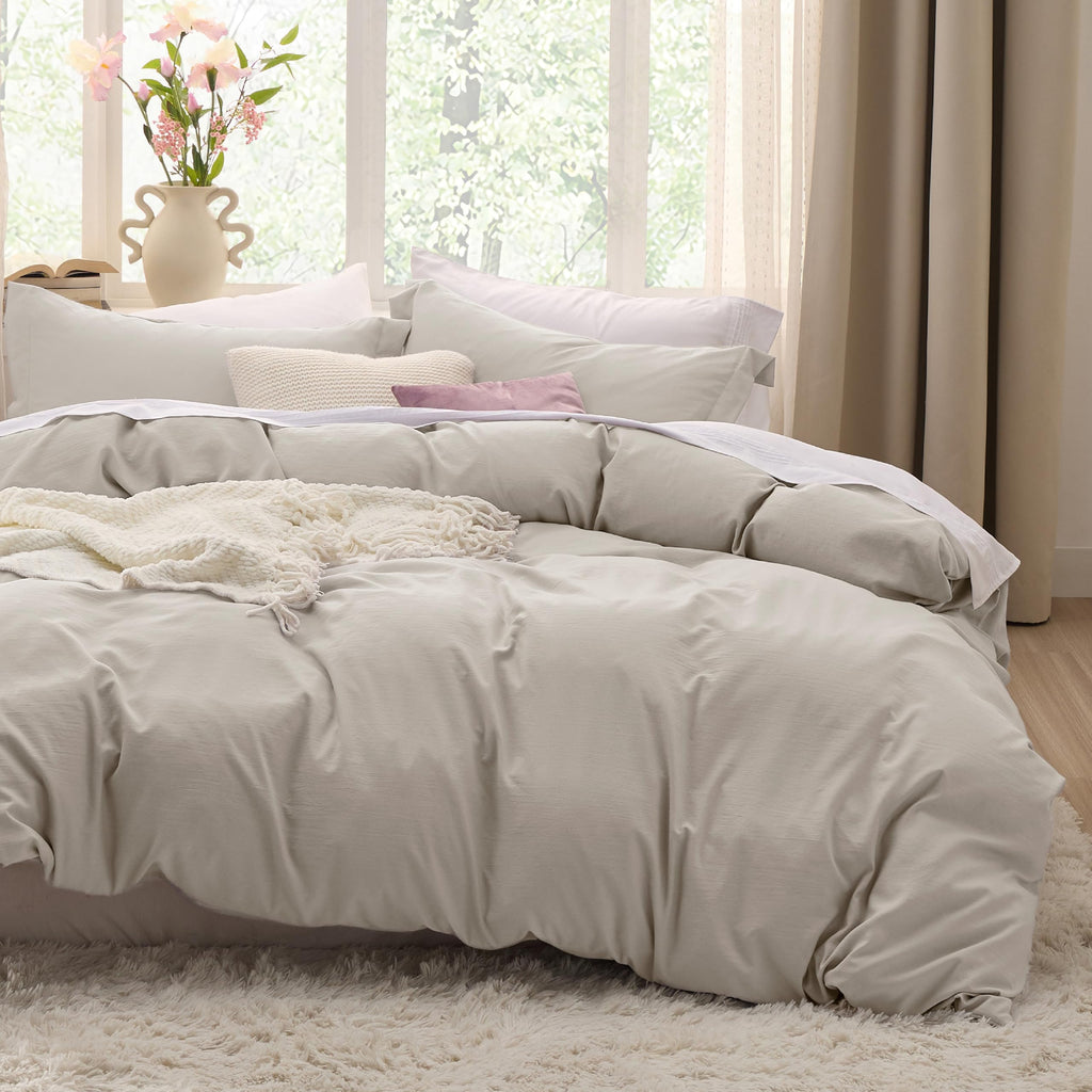 Bedsure White Duvet Cover King Size - 3 Pieces Prewashed Cotton-Like Polyester Extra Soft Bedding Set, Includes 1 Duvet Cover 104x90 Inches with Zipper Closure & 2 Pillow Shams, Comforter Not Included