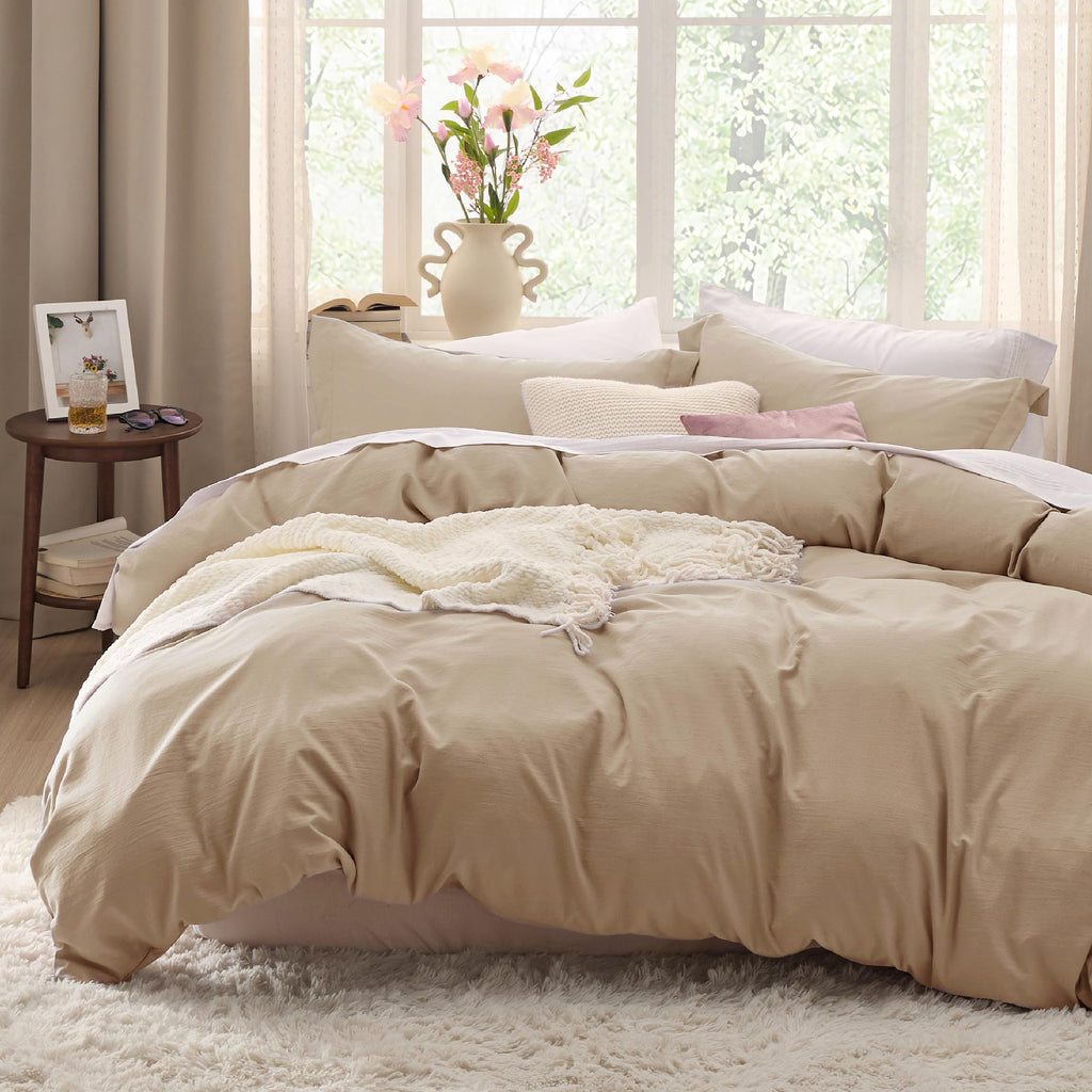 Bedsure White Duvet Cover King Size - 3 Pieces Prewashed Cotton-Like Polyester Extra Soft Bedding Set, Includes 1 Duvet Cover 104x90 Inches with Zipper Closure & 2 Pillow Shams, Comforter Not Included
