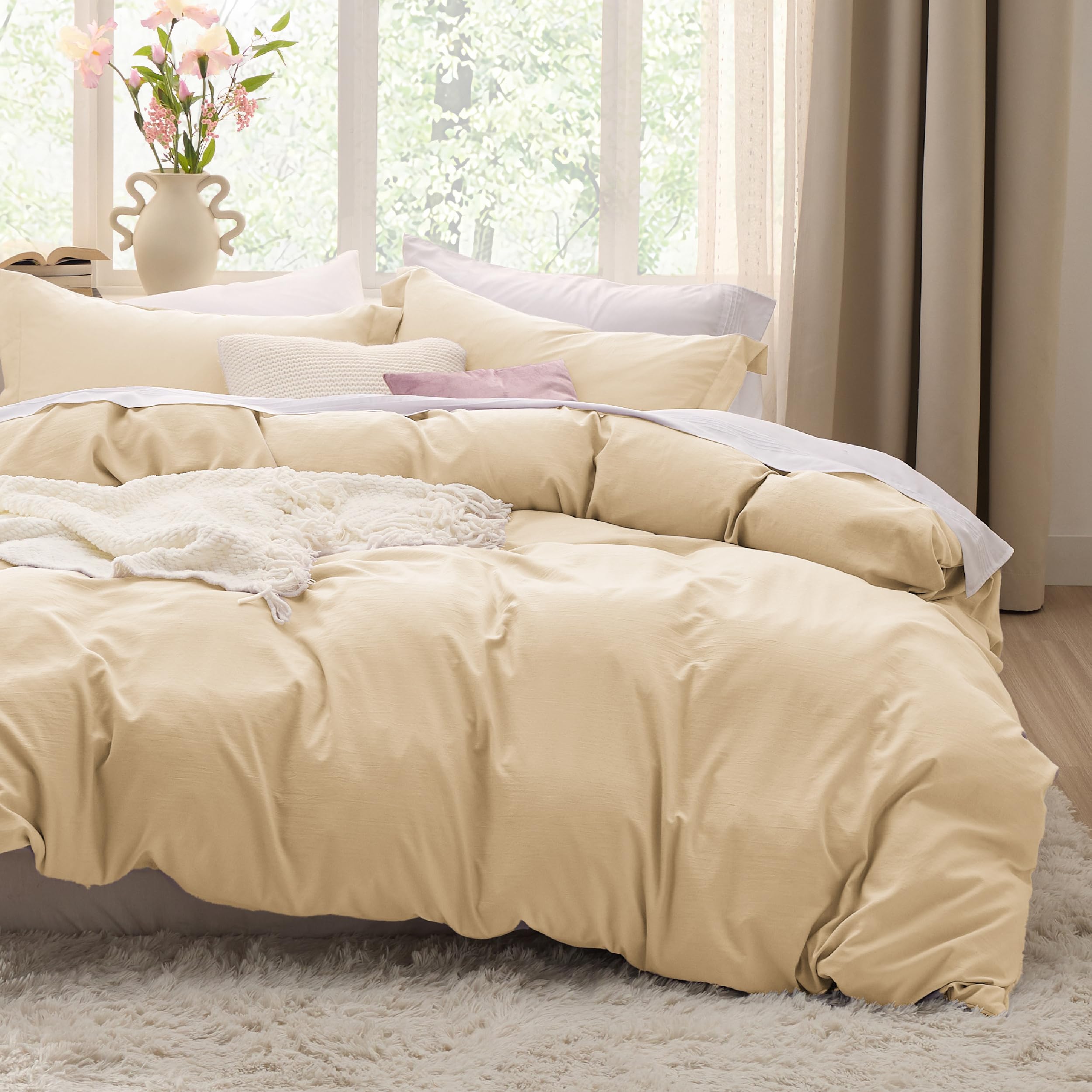 Bedsure White Duvet Cover King Size - 3 Pieces Prewashed Cotton-Like Polyester Extra Soft Bedding Set, Includes 1 Duvet Cover 104x90 Inches with Zipper Closure & 2 Pillow Shams, Comforter Not Included
