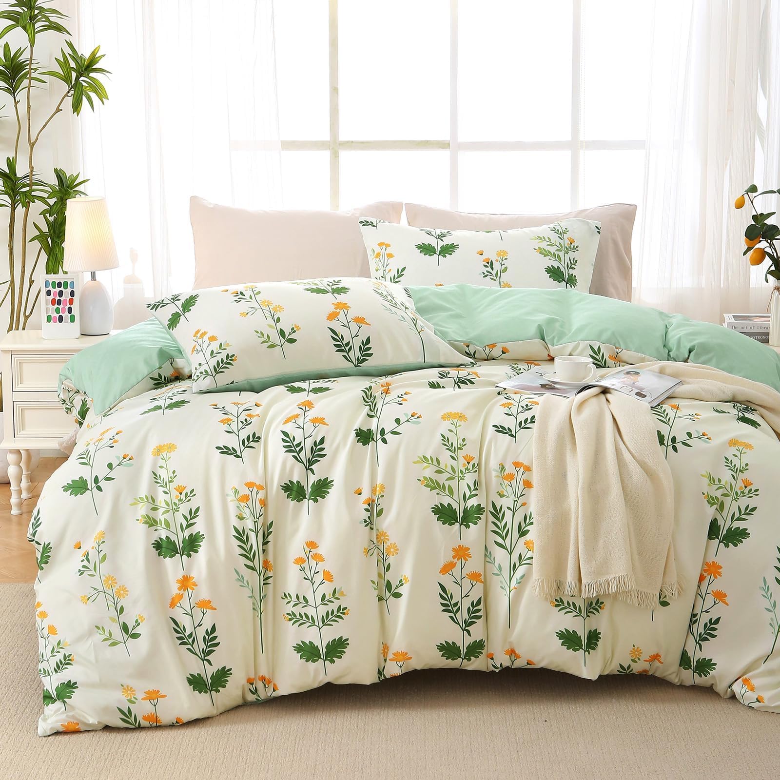 MUXHOMO Duvet Cover Queen Size, Reversible Floral Green Duvet Cover Set with Zipper Closure, 3 Pieces Botanical Patterns Soft Microfiber Bedding Set with 4 Ties (90"x90", 2 Pillow Cases)