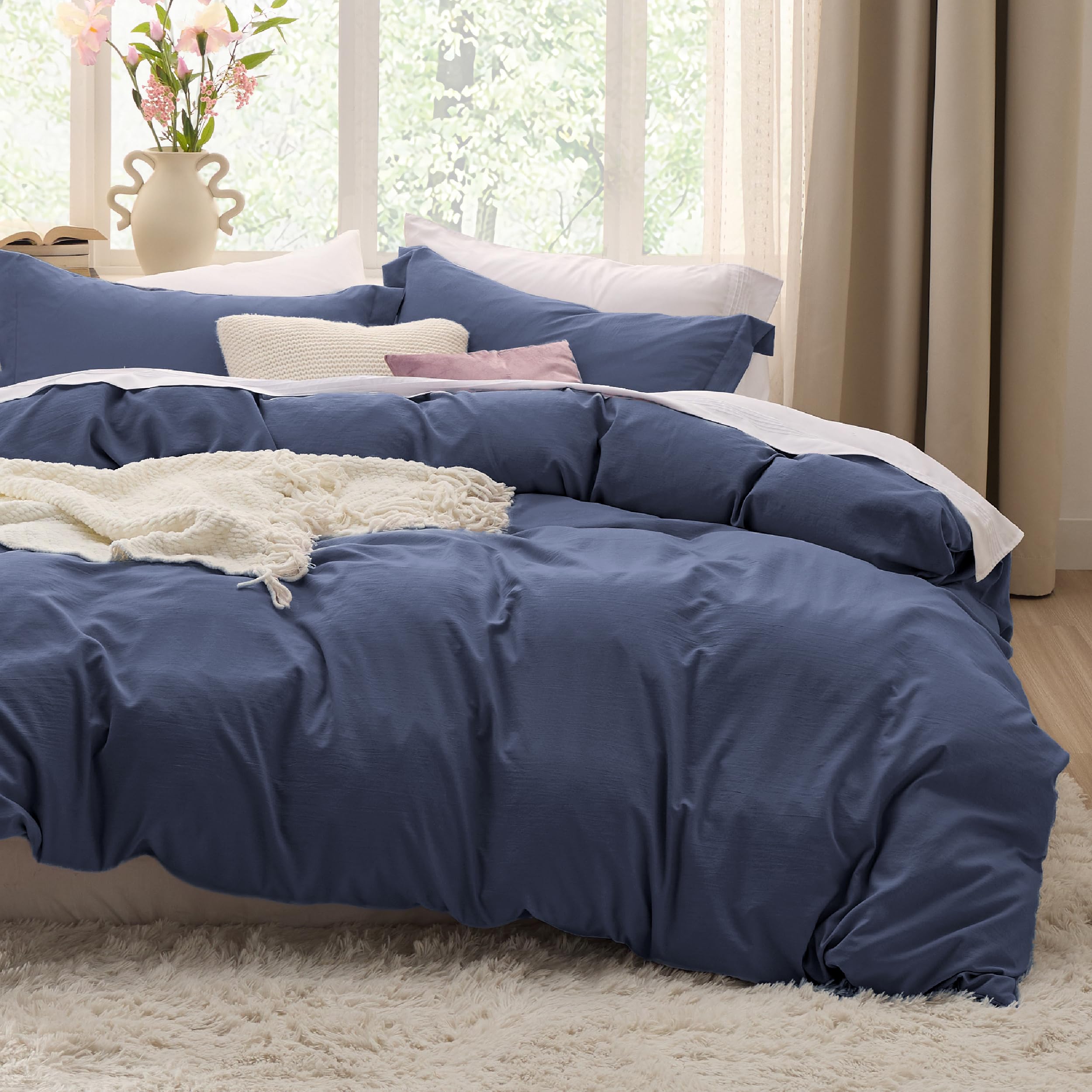Bedsure White Duvet Cover King Size - 3 Pieces Prewashed Cotton-Like Polyester Extra Soft Bedding Set, Includes 1 Duvet Cover 104x90 Inches with Zipper Closure & 2 Pillow Shams, Comforter Not Included