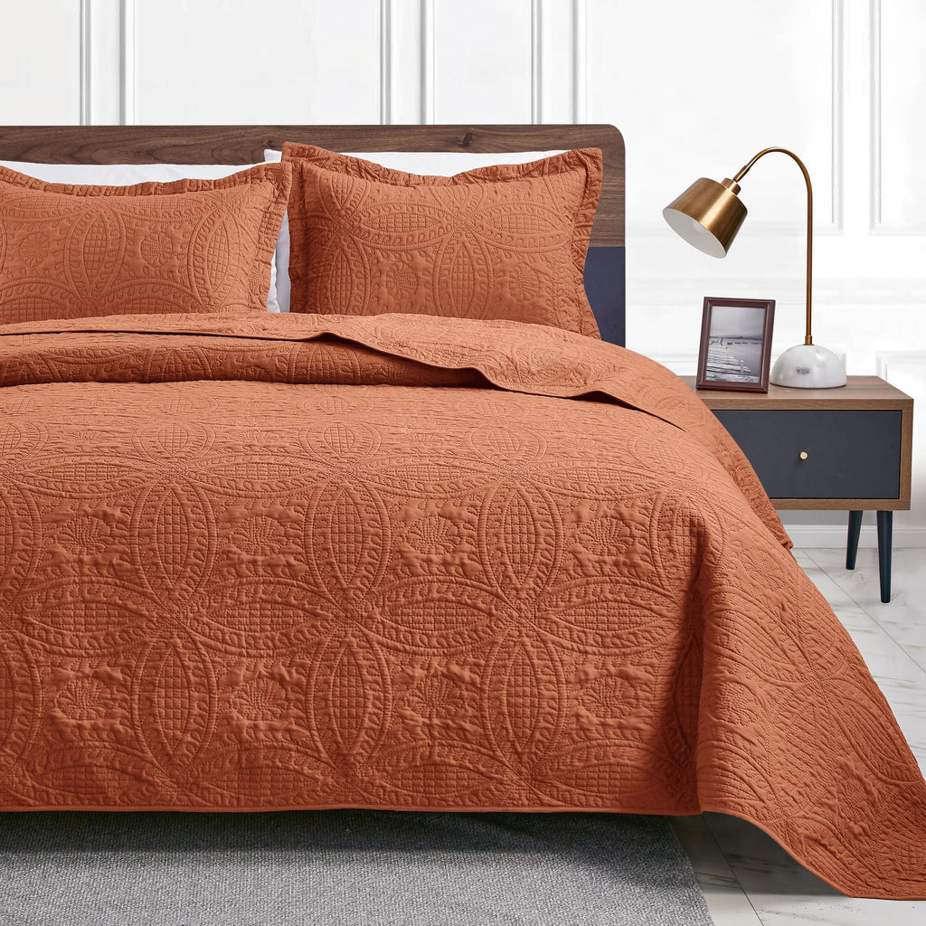 3 Piece Blue Queen Size Coin Pattern Lightweight All Season Quilt Bedspread Set with 2 Pillow Shams