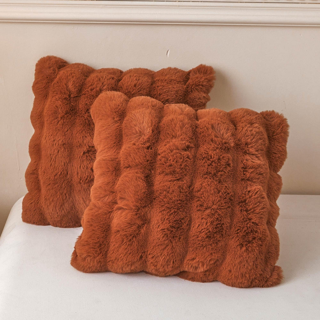 LIFEREVO 2 Pack Fluffy Faux Rabbit Fur Pillow Cases, Luxury Soft Plush Shaggy Bubble Pillowcases Standard Size with Zipper Closure, Furry Fuzzy Ivory Long Pillow Shams Bedroom Living Room 20x26, Beige
