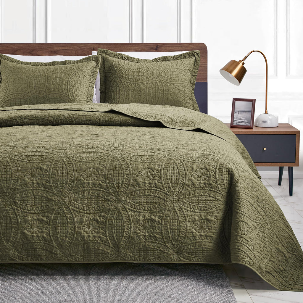 3 Piece Blue Queen Size Coin Pattern Lightweight All Season Quilt Bedspread Set with 2 Pillow Shams