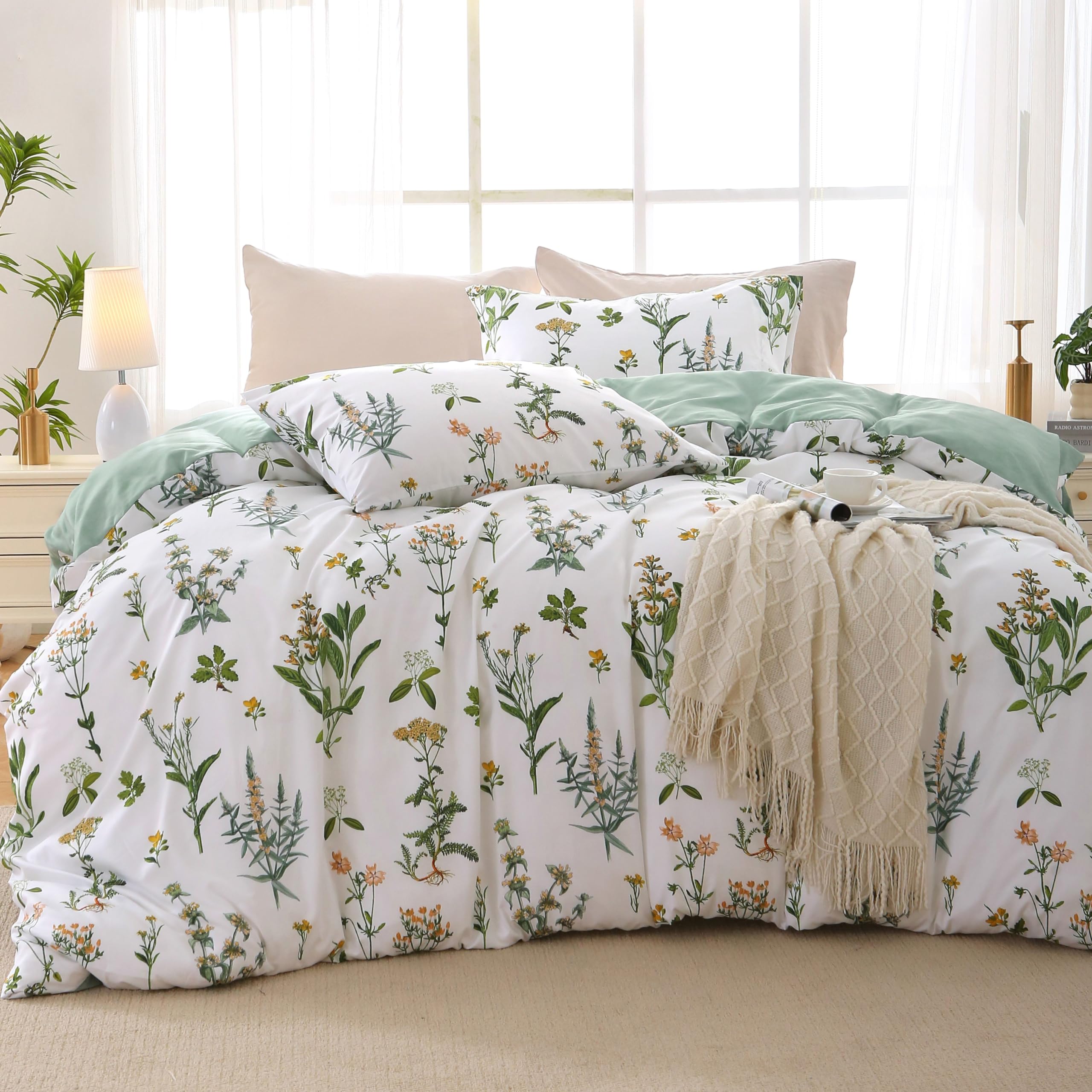 MUXHOMO Duvet Cover Queen Size, Reversible Floral Green Duvet Cover Set with Zipper Closure, 3 Pieces Botanical Patterns Soft Microfiber Bedding Set with 4 Ties (90"x90", 2 Pillow Cases)